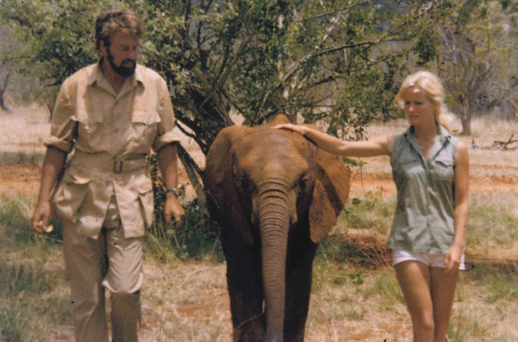 Bill Travers and Virginia McKenna with Pole Pole the elephant