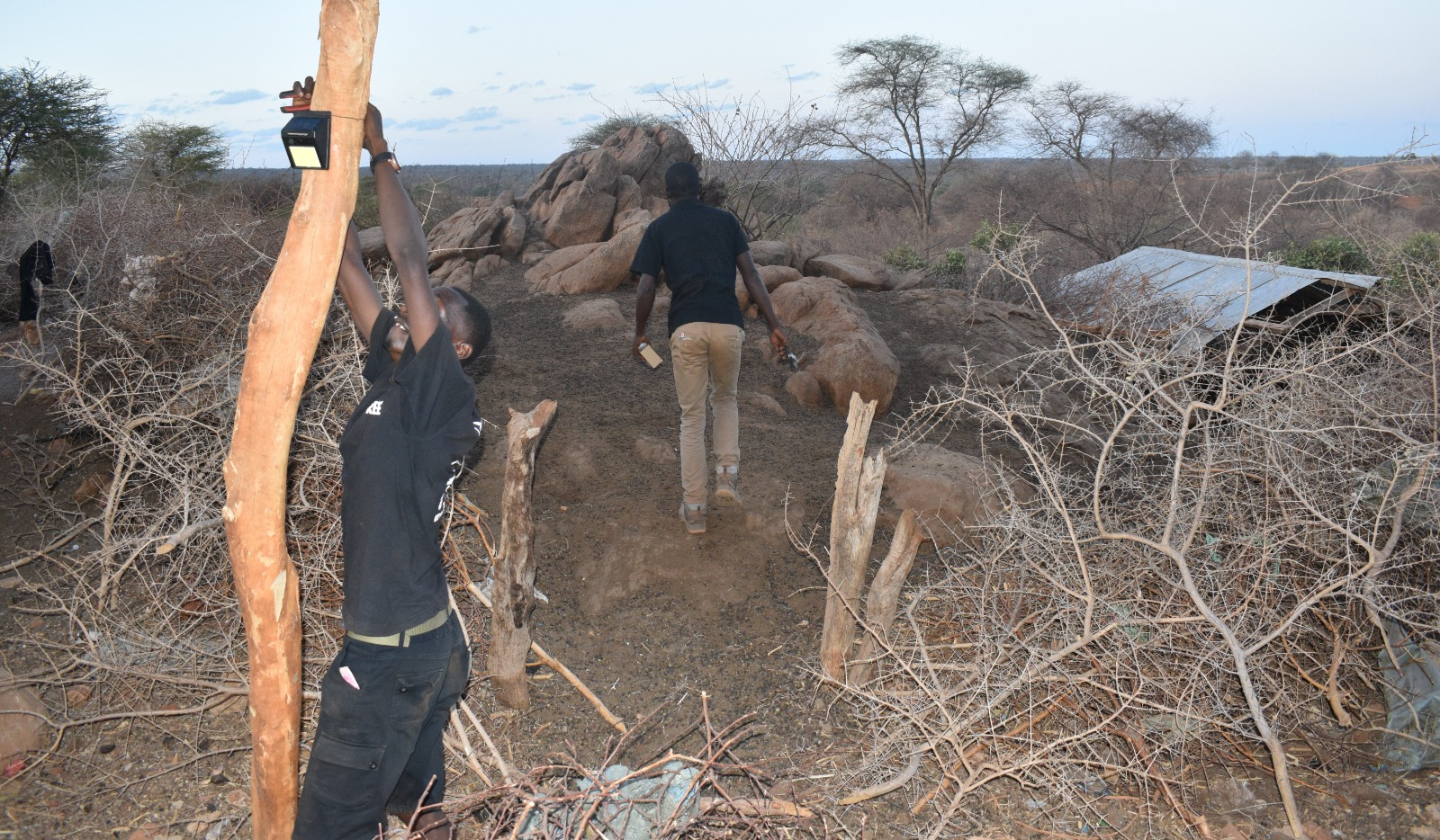 bf_pride_of_meru_team_installing_predator_deterrent_lights