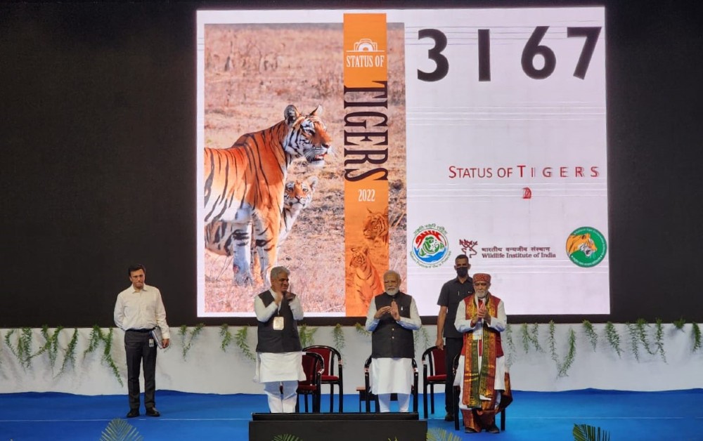 prime_minister_narendra_modi_speaking_at_an_event_in_bandipur_tiger_reserve_karnataka